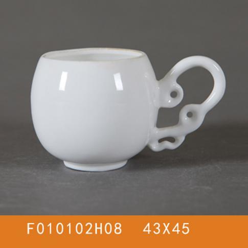 小(xiǎo)带把杯