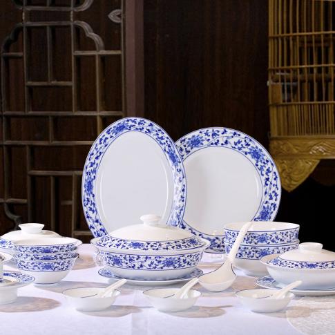 62头古韵缠枝中餐具